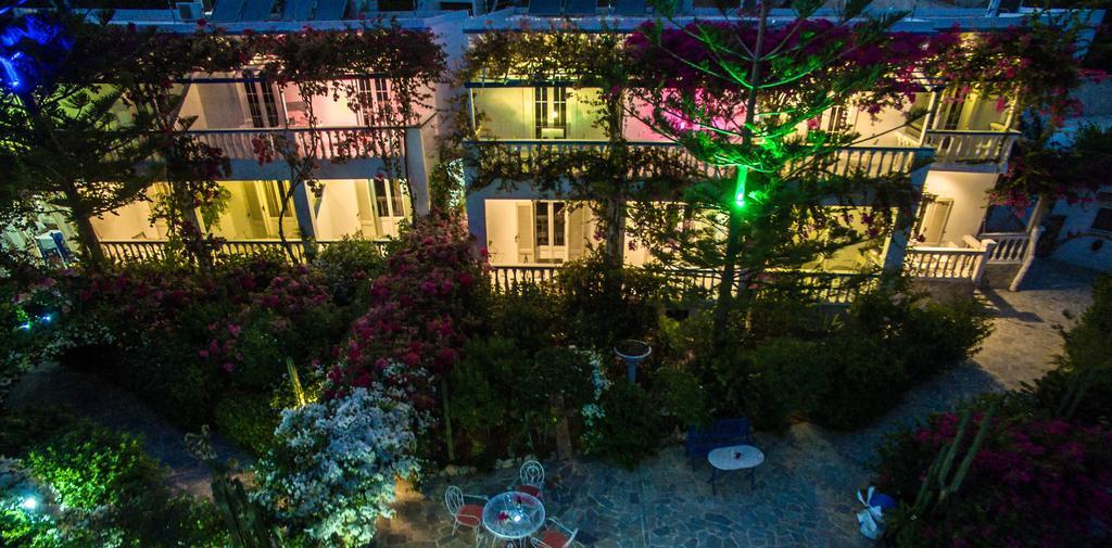 Angelika Aparthotel Álinda Kültér fotó